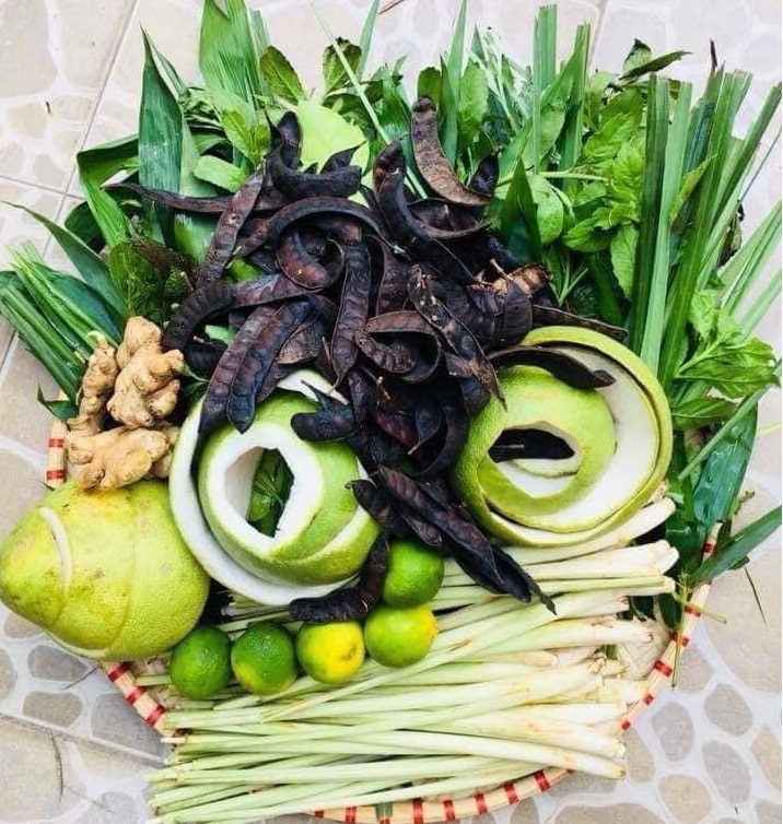 Hà thủ ô rễ khô thảo dược