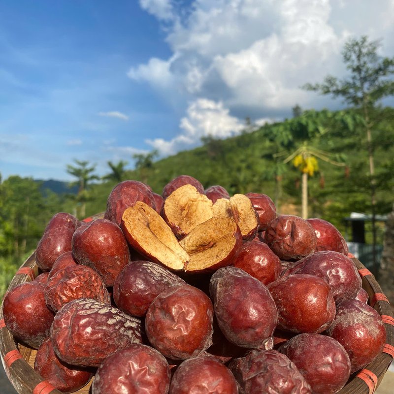 Táo bụi tự nhiên